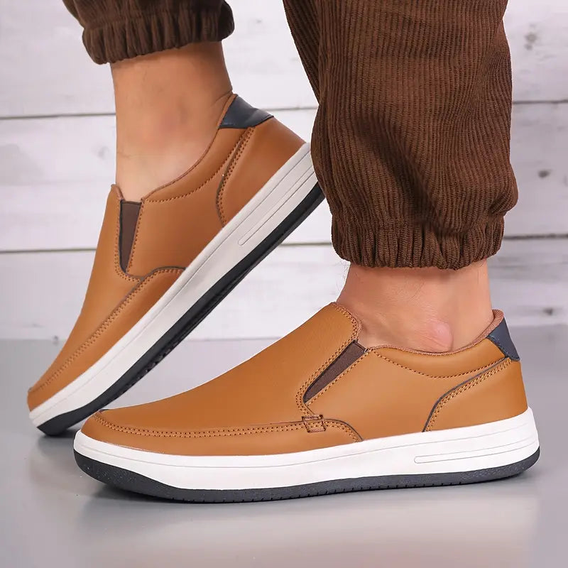 Mateo | Classic Slip-On Sneakers